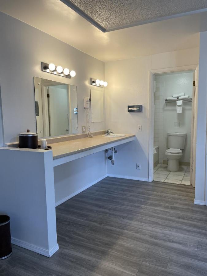 Rodeway Inn & Suites Omak - Okanogan Luaran gambar