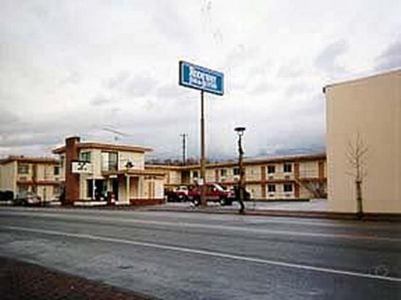 Rodeway Inn & Suites Omak - Okanogan Luaran gambar